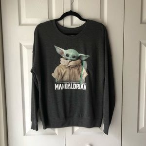 The Mandalorian/The Child Sweater/Long Sleeve